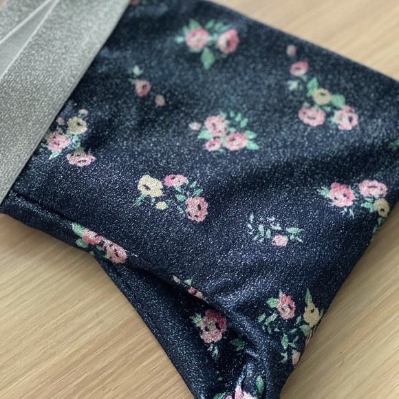 h&m Girls Blue Floral Glitter Metallic Leggings 8-9 Y - Picture 4 of 5